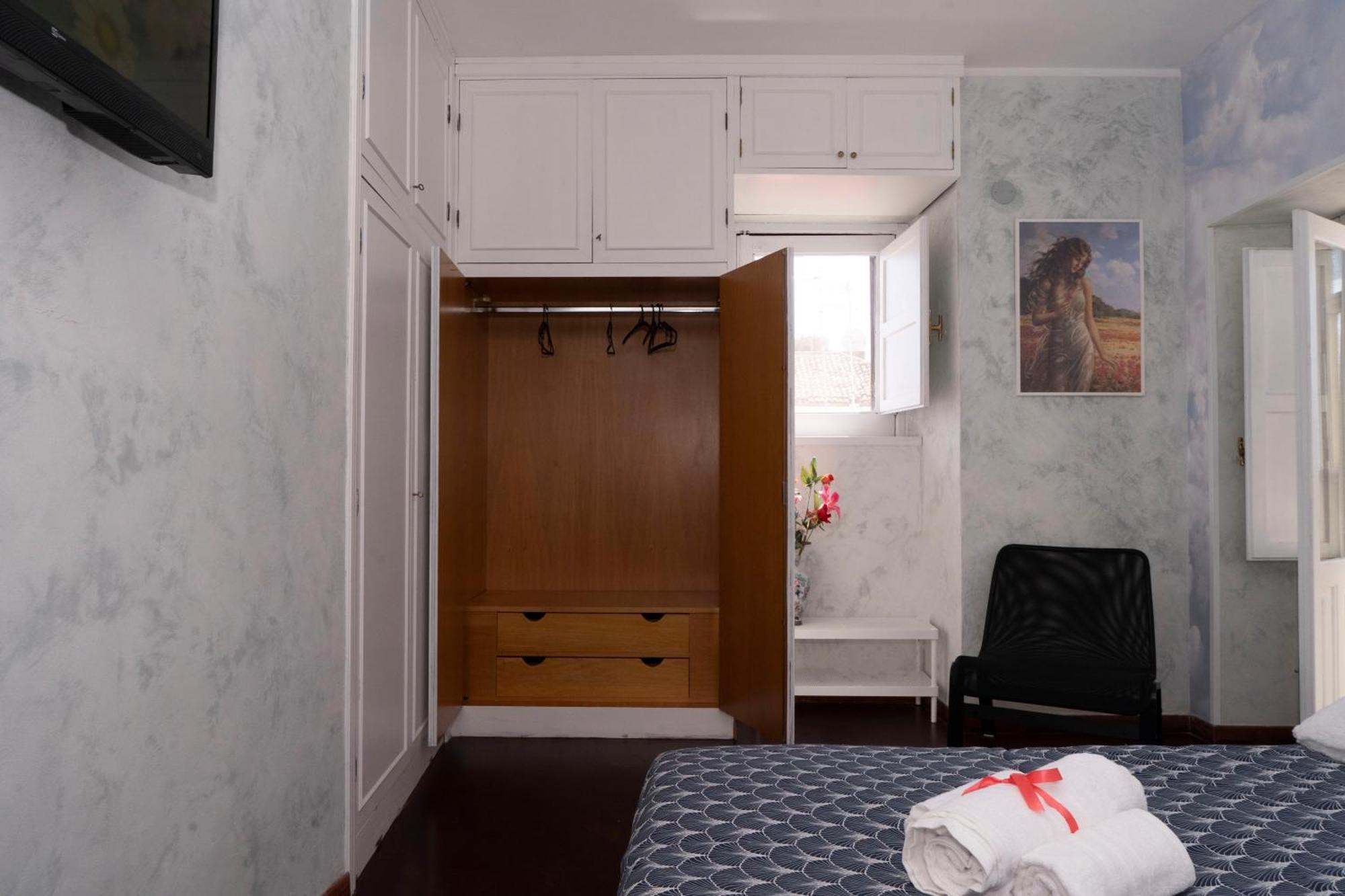 Etna Timeo Central Apartment In Baroque Building Катания Экстерьер фото