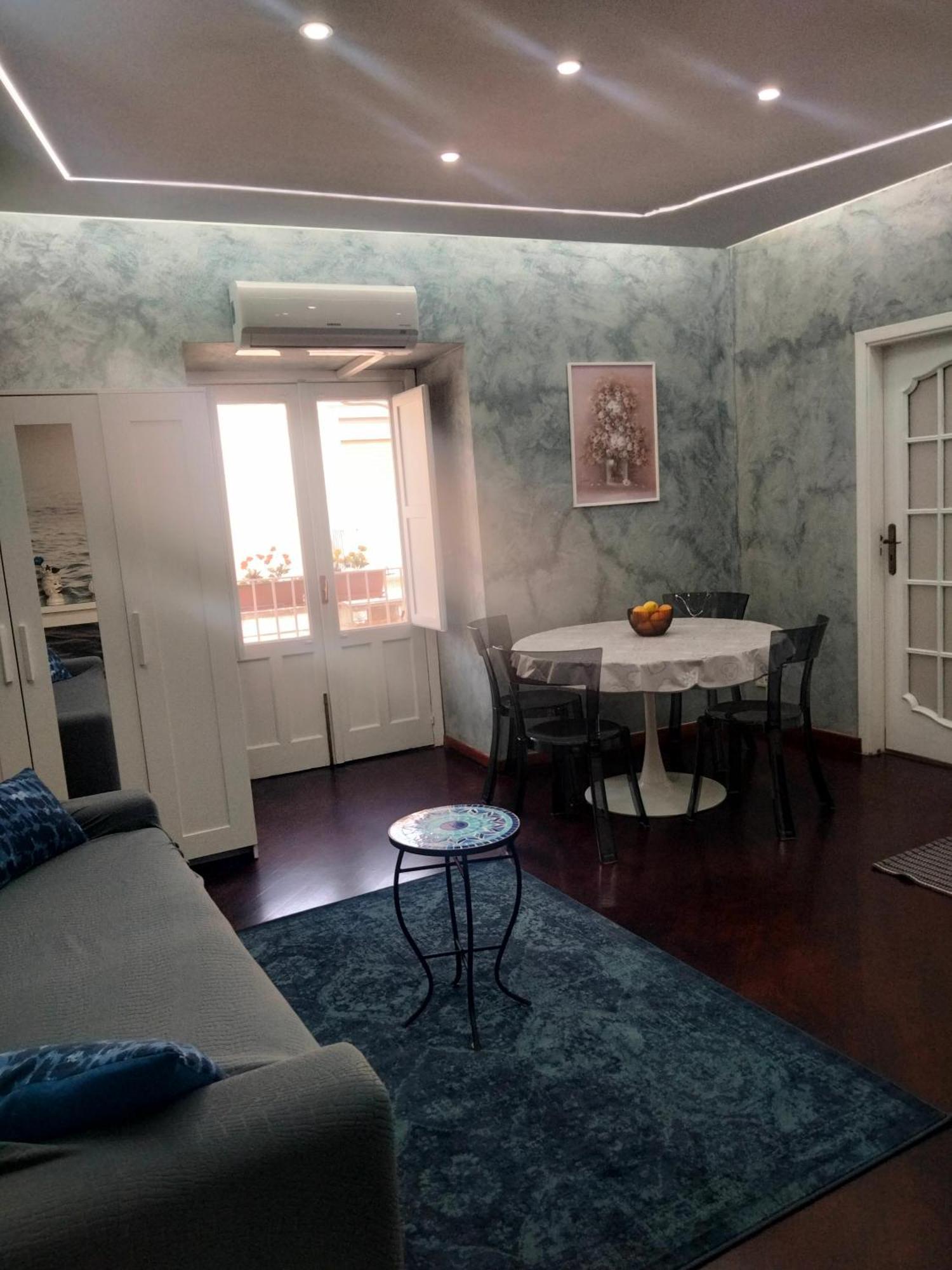 Etna Timeo Central Apartment In Baroque Building Катания Экстерьер фото